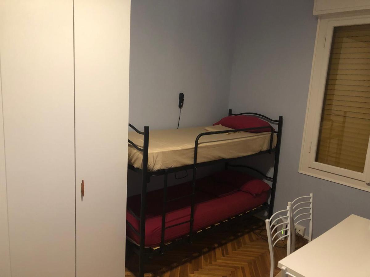 Caf Immobiliare Hotel Modena Esterno foto
